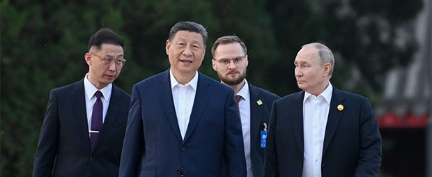 習(xí)近平同俄羅斯總統(tǒng)普京在中南海小范圍會晤